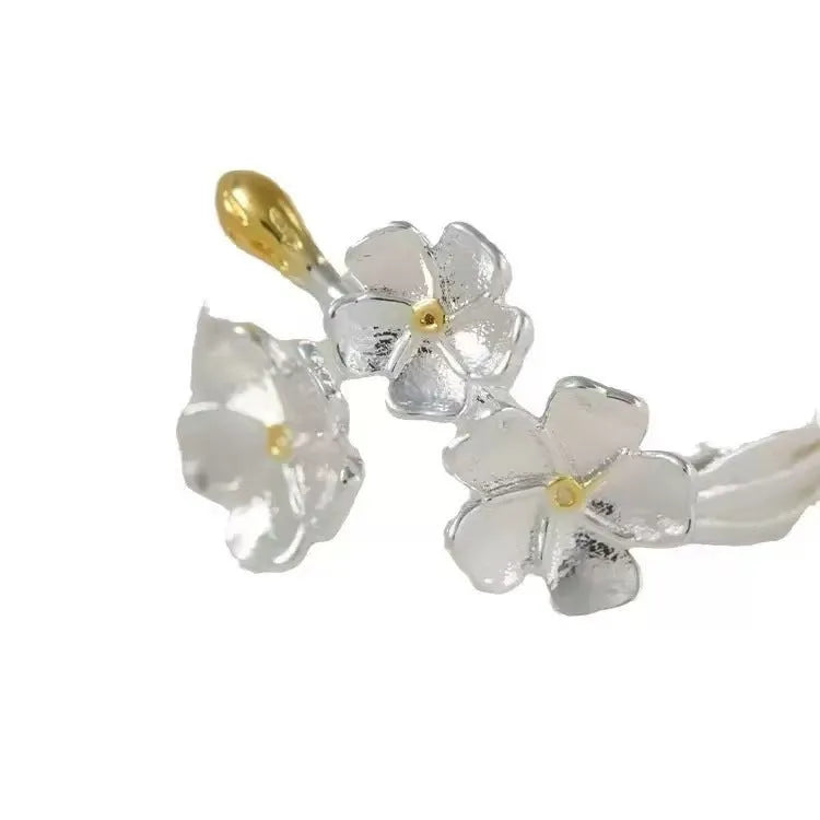 Adjustable open mouth zinc alloy ring with three-dimensional jasmine flower and camellia design