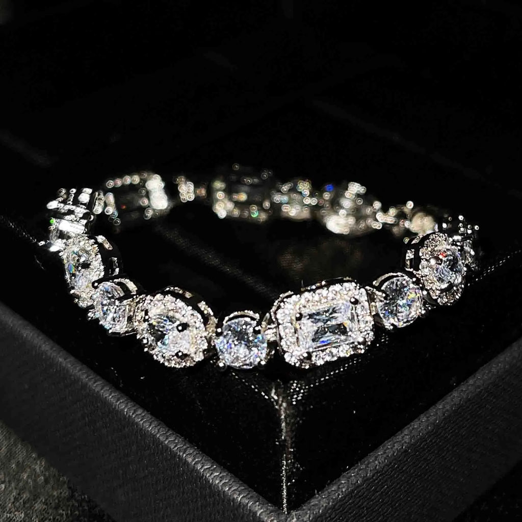 Women's geometric bracelet with zircon stones and sterling silver plating on white gold finish