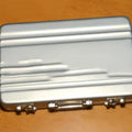 Aluminium alloy metal card holder in six colour options showing slim 16mm profile.