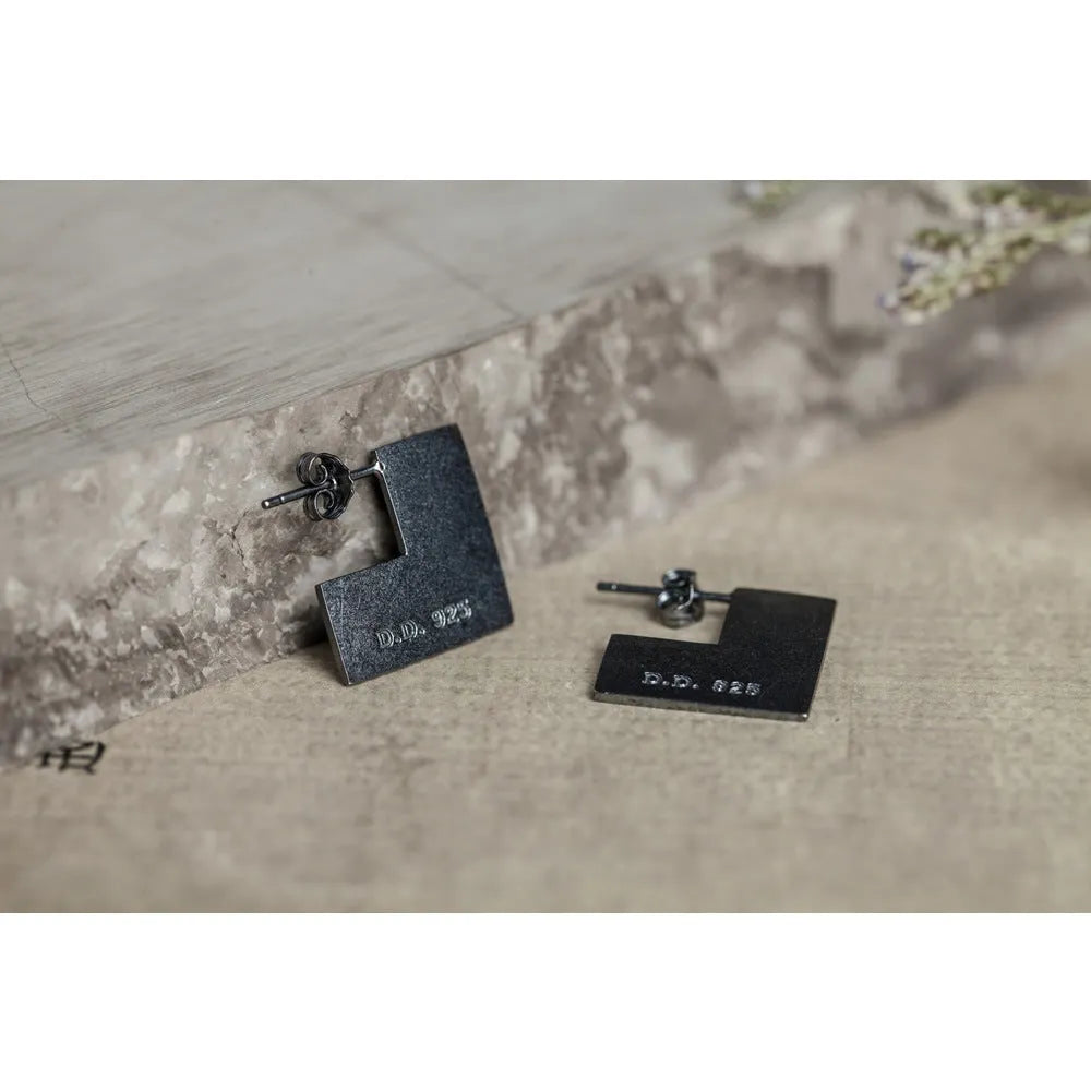Oxidation black geometry square earrings ring in sterling silver with 16mm measurement