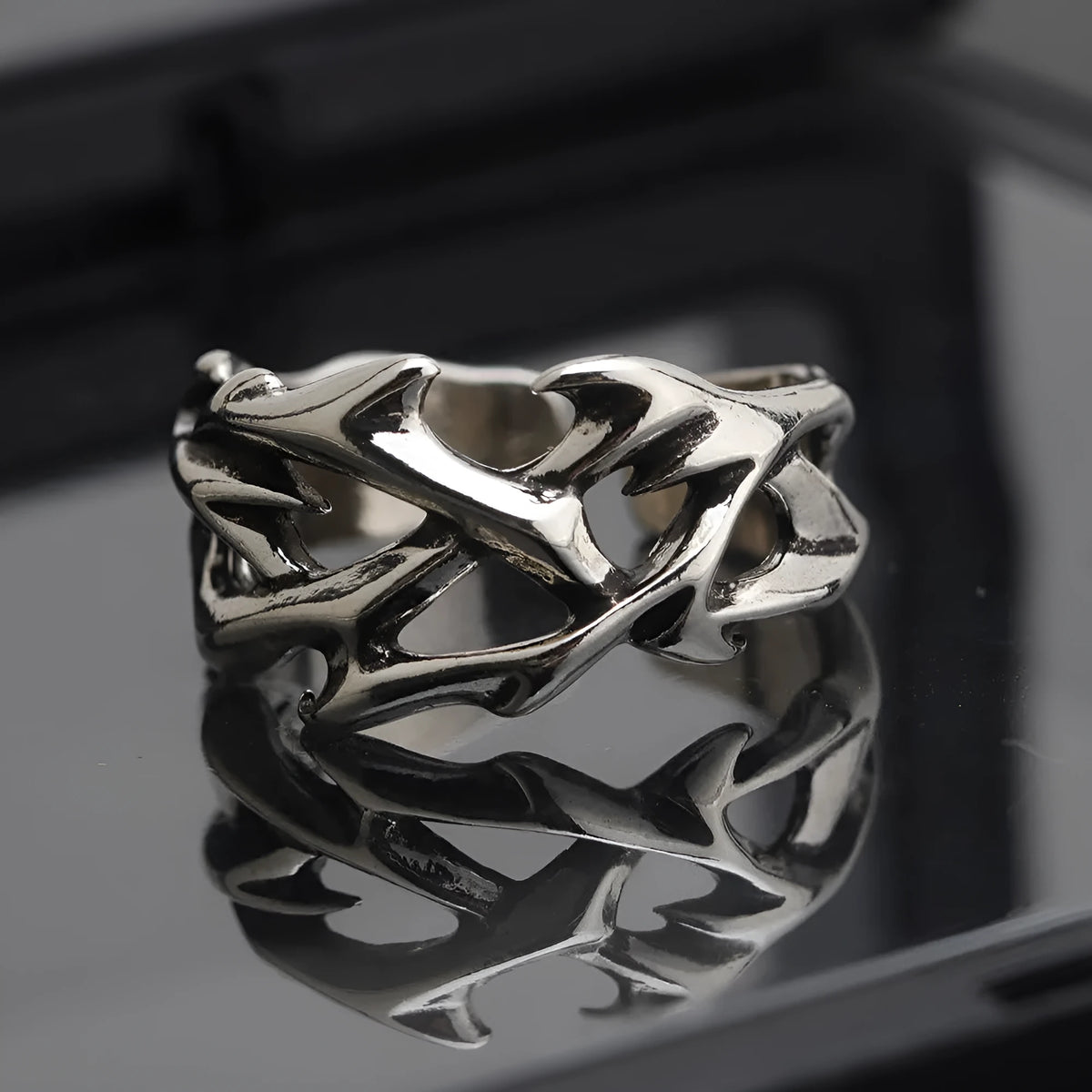 Copper men's thorn flower ring with geometric floral patterns and adjustable opening