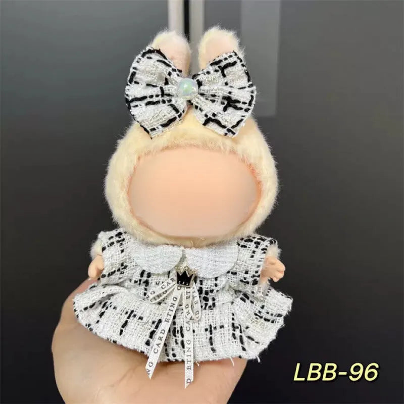 Plastic doll clothes for 17cm vinyl figurines in LBB series styles
