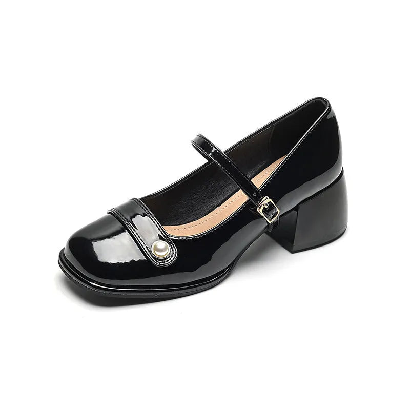 French style women's hiking pump shoes with chunky heel and patent leather upper
