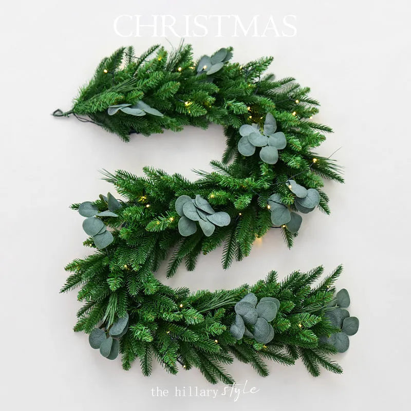 1.8m PE leaf Christmas garland in green and white with lights, European style, single vine piece