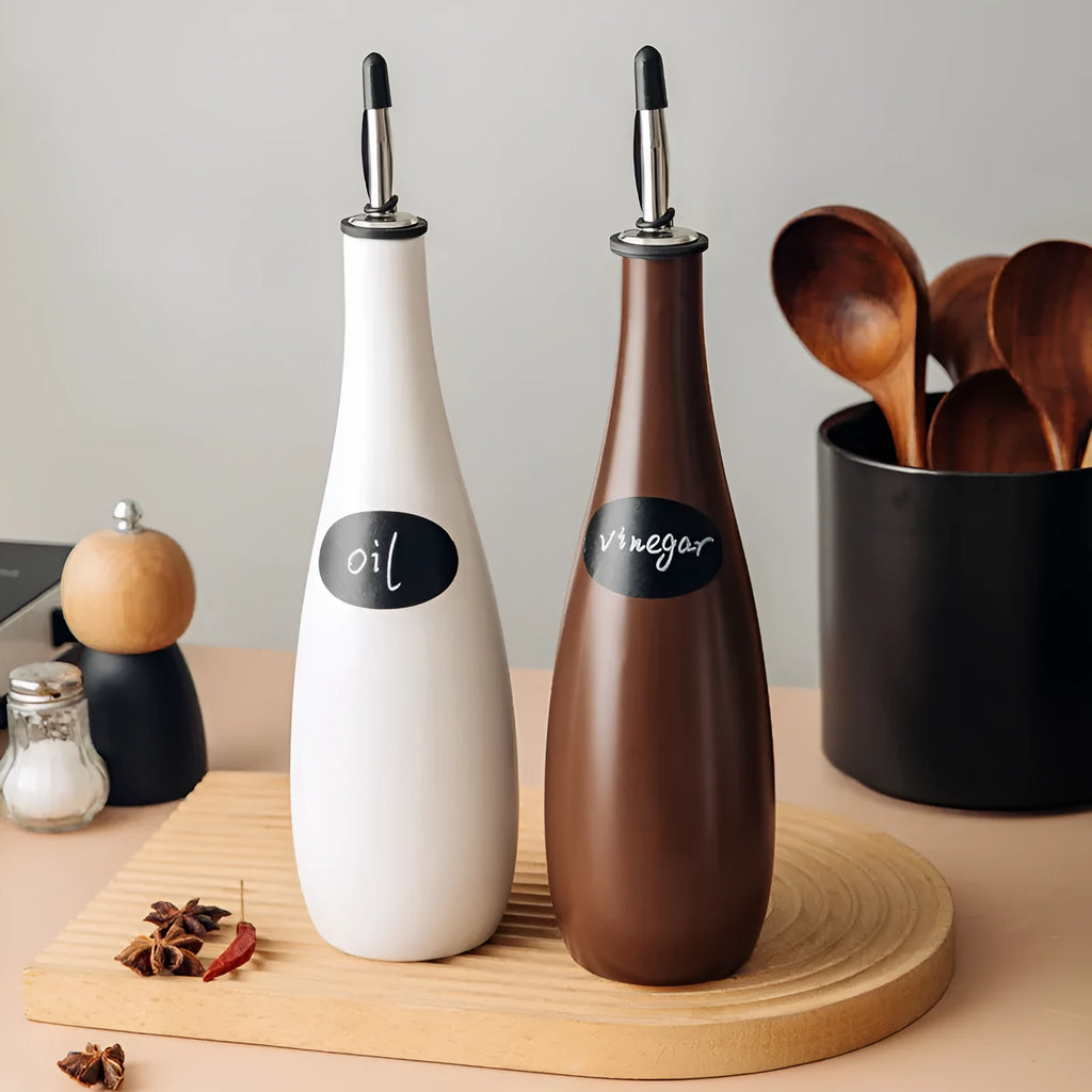 Ceramic kitchen oil pot with 650ml funnel and brush in black, coffee or white colour options