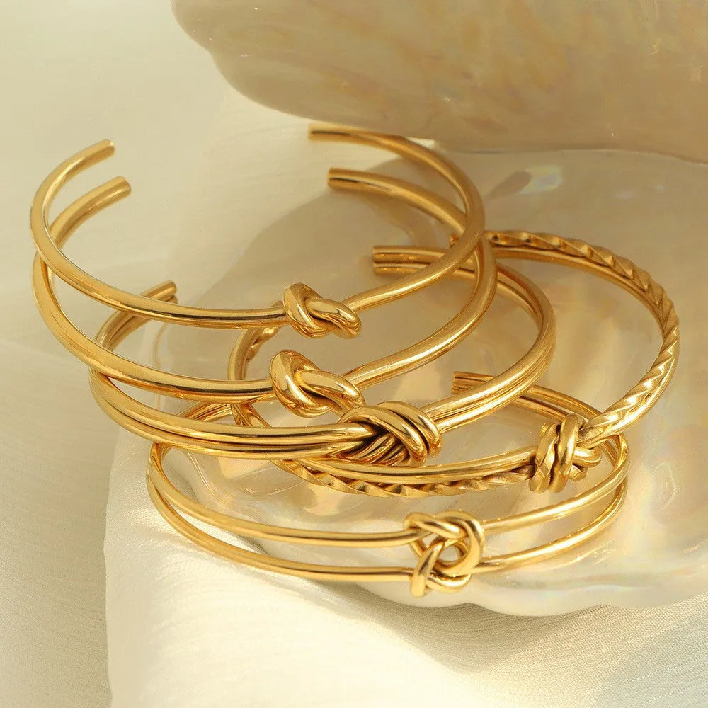 C-shaped open double-layer knotted bracelet in gold or silver plating with adjustable sizing