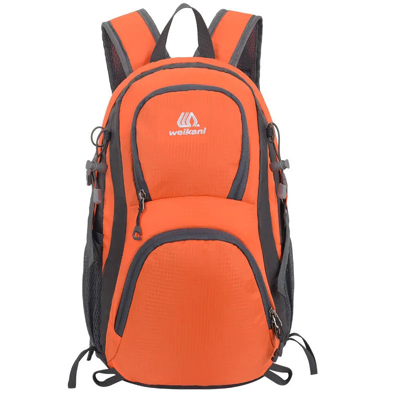20L hiking backpack in Oxford cloth with an air pillow belt, shown in a choice of colours.
