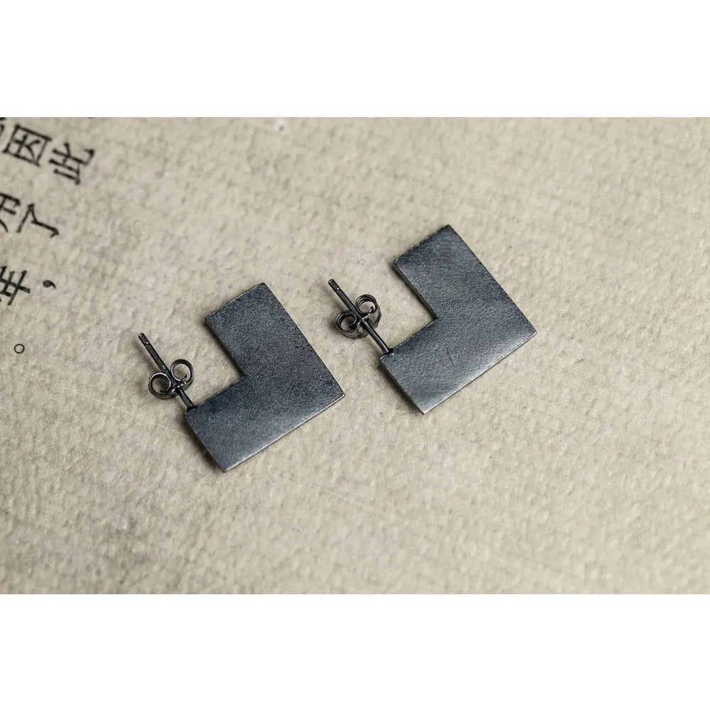 Oxidation black geometry square earrings ring in sterling silver with 16mm measurement