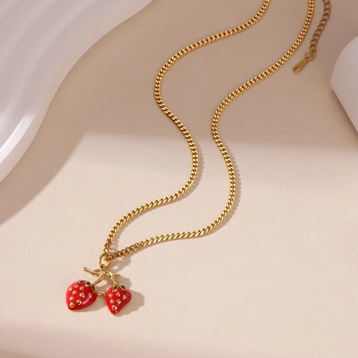 Strawberry fruit pendant necklace in stainless steel with red or white colour options