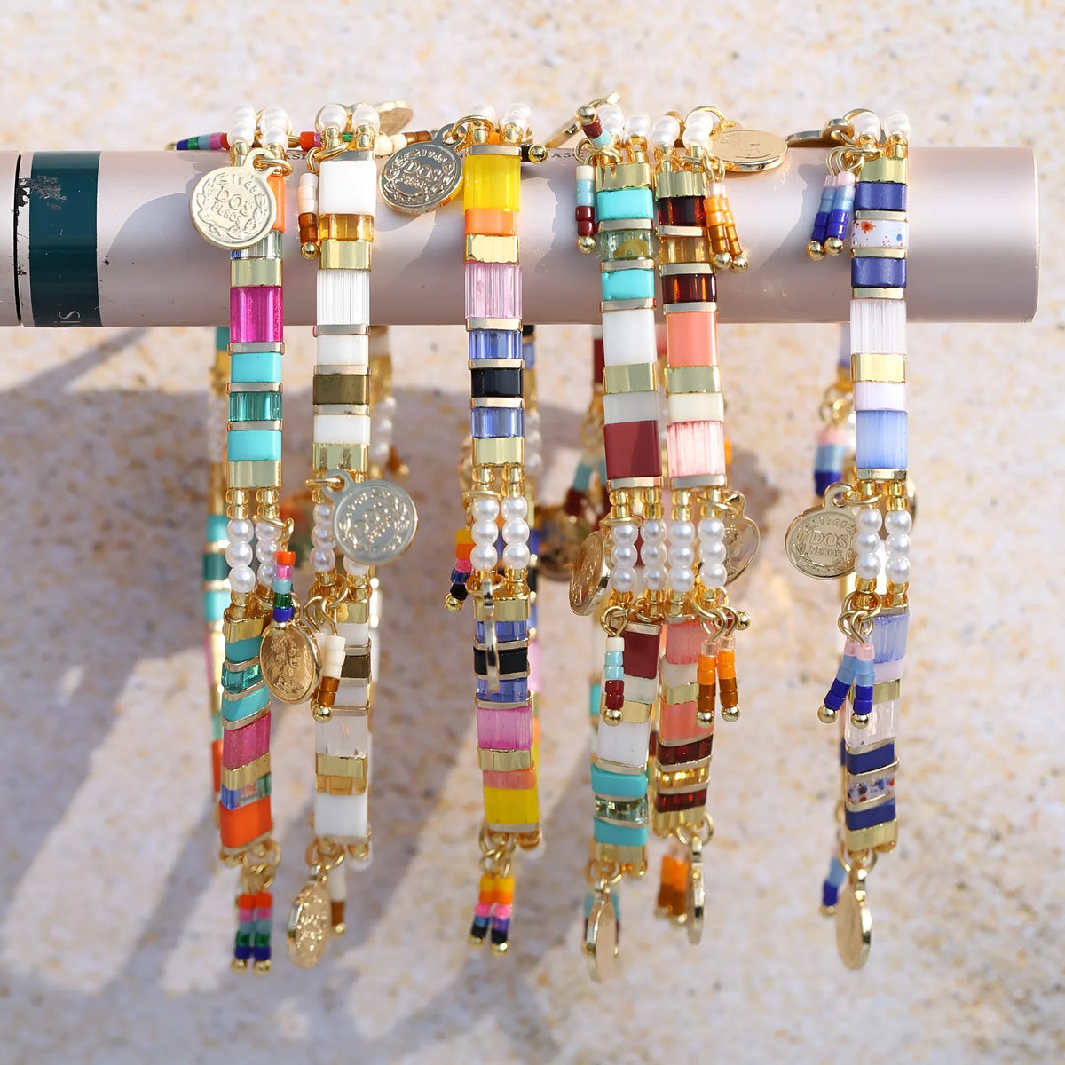 Women's imitation pearl beaded bracelet with handmade craftsmanship in European American style