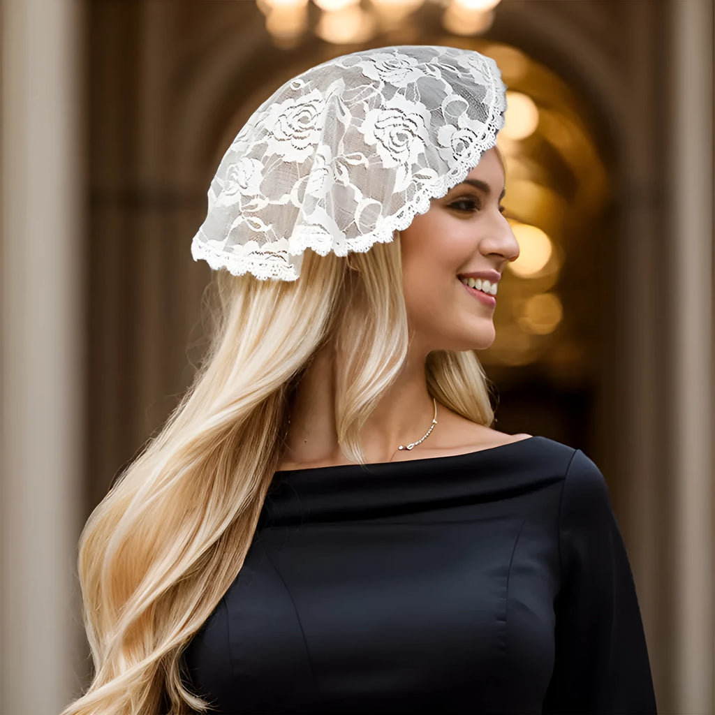 Round black and white floral wedding veil head accessory measuring 30cm.