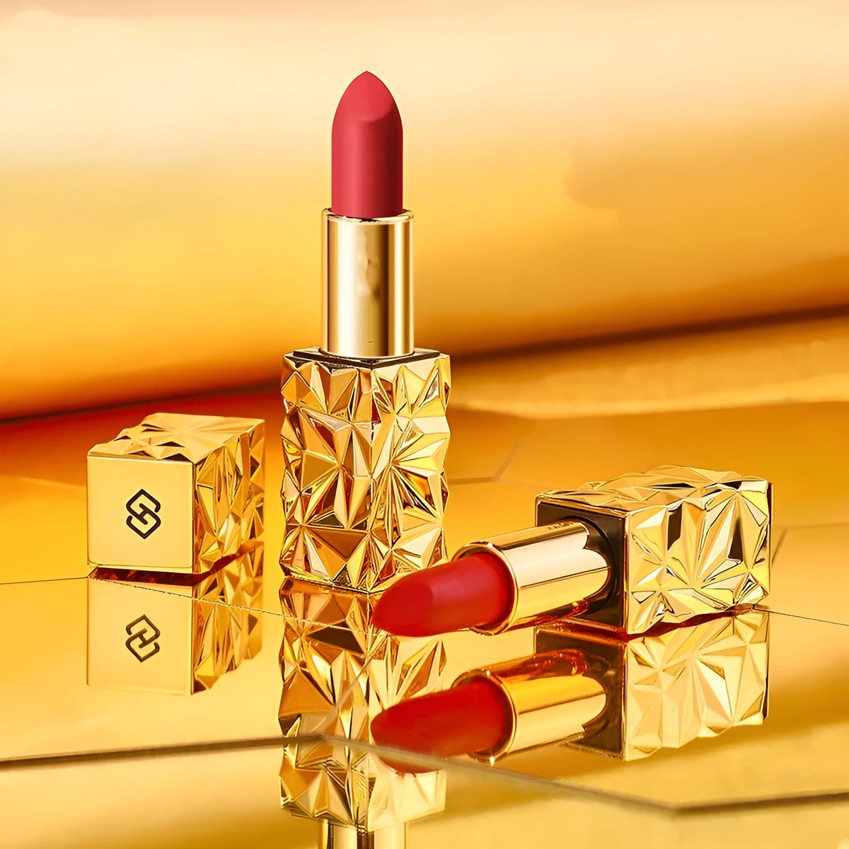 Velvet Soft Fog Lipstick 3.8g matte red lip colour with smooth silky texture