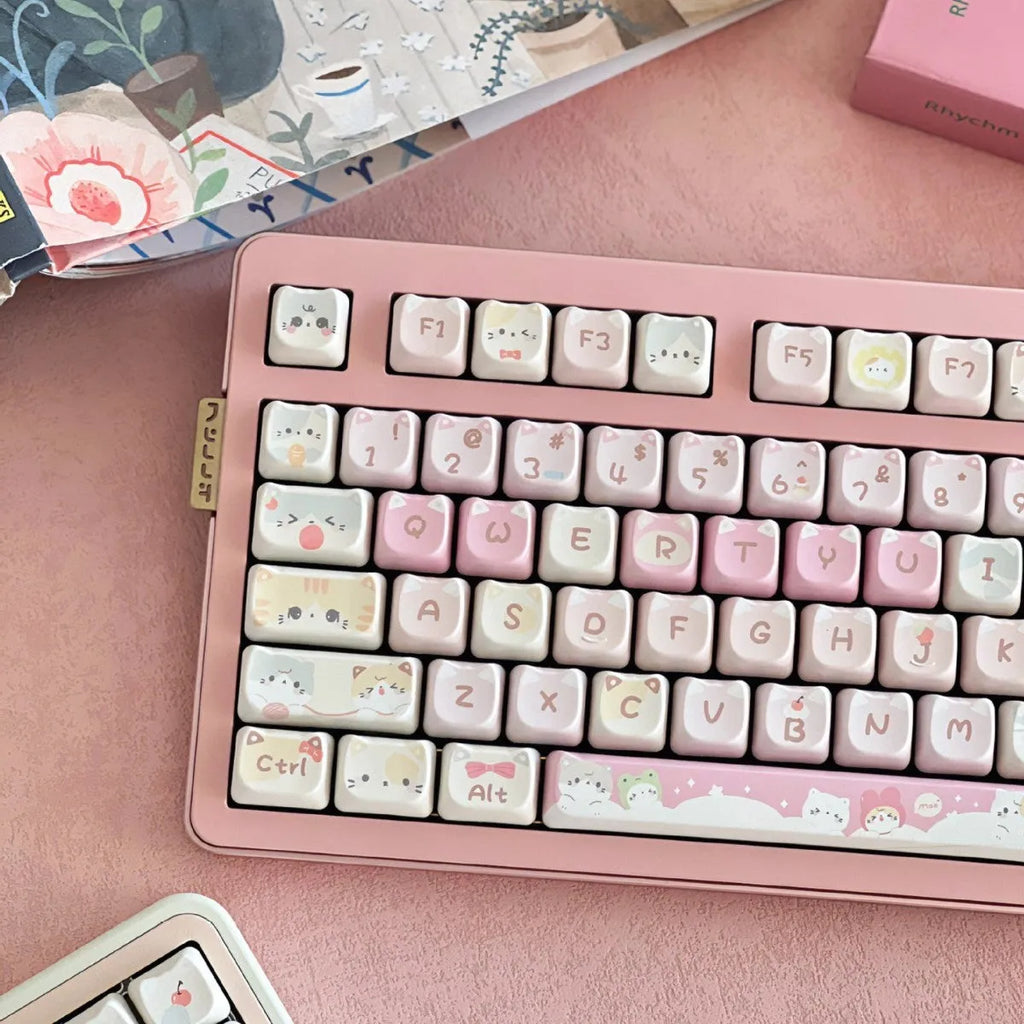 141-piece Meow Meow Team Height sublimation printed key cap set for mechanical keyboards