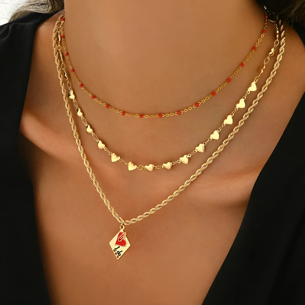 Adjustable geometric heart clavicle necklace with three-layer zinc alloy pendant on chain