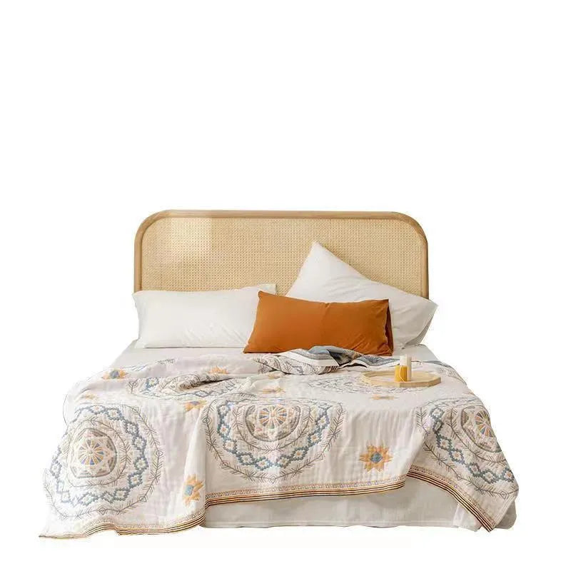 Cotton geometric pattern towel blanket shown in modern style, with size options 180x200cm and 200x230cm.