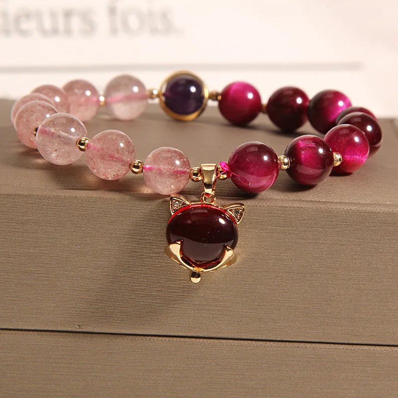 Women's strawberry crystal bracelet with elastic rope, simple design, uniform 18cm length