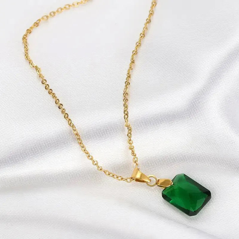 Copper geometric necklace with rectangular pendant on O-ring chain in green colour