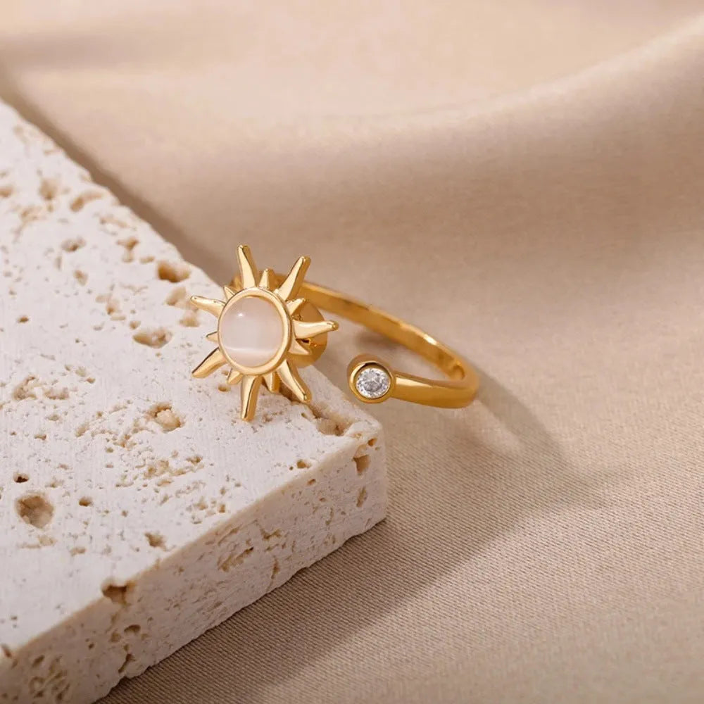 Geometric copper decompression ring with adjustable opening in gold electroplated finish