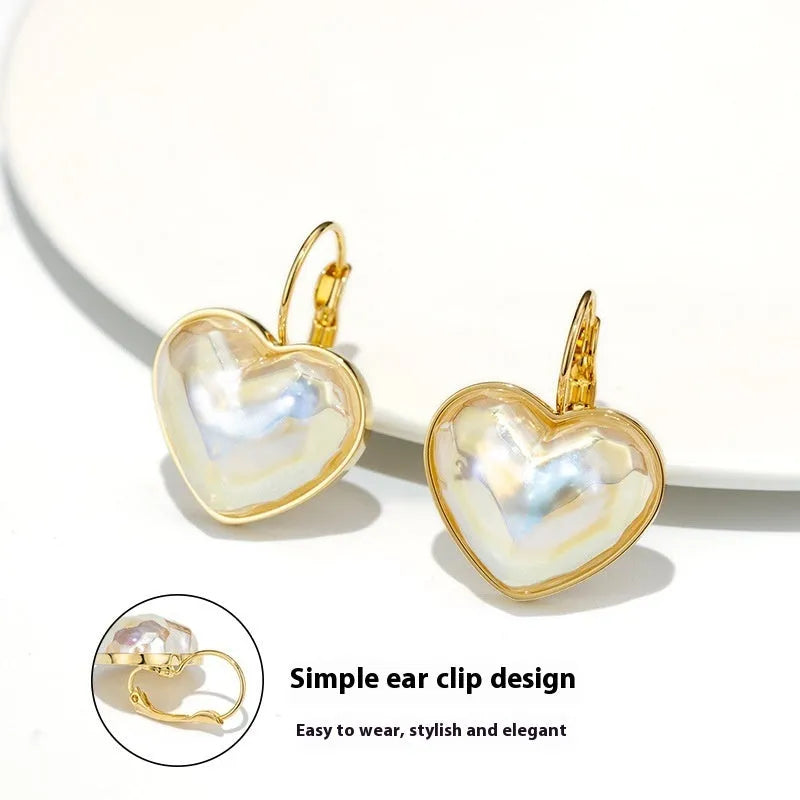 Gold alloy women's ear clip with summer love niche design elements