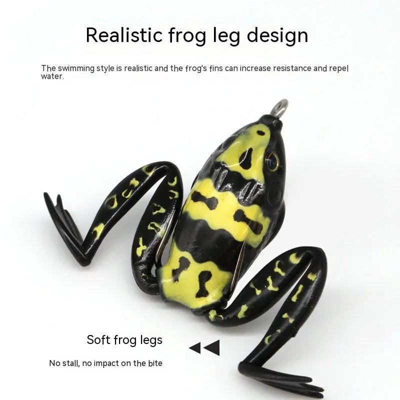 Luya bionic thunder frog fishing bait with double hooks in grass green colour