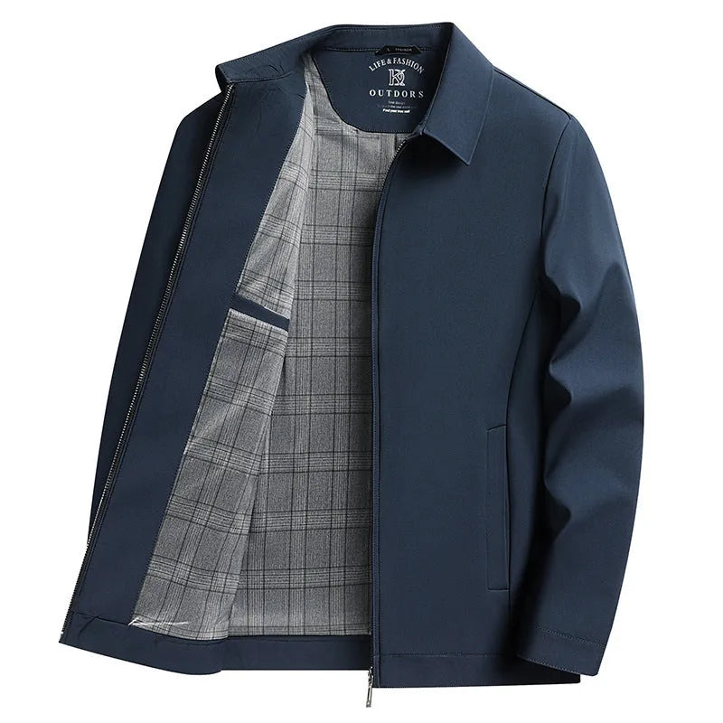 Men's solid colour polo collar jacket with side pockets in loose fit design