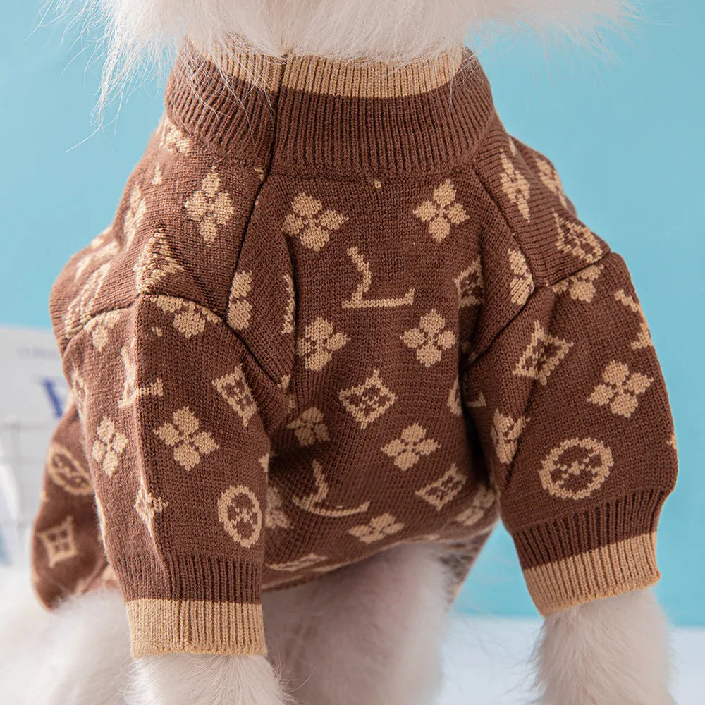 Thick wool dog sweater in European American style for autumn winter wear