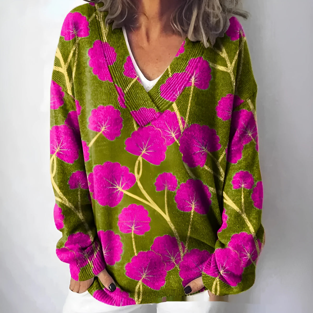 Women's V-neck sweatshirt with 3D floral pattern print in wool woven fabric