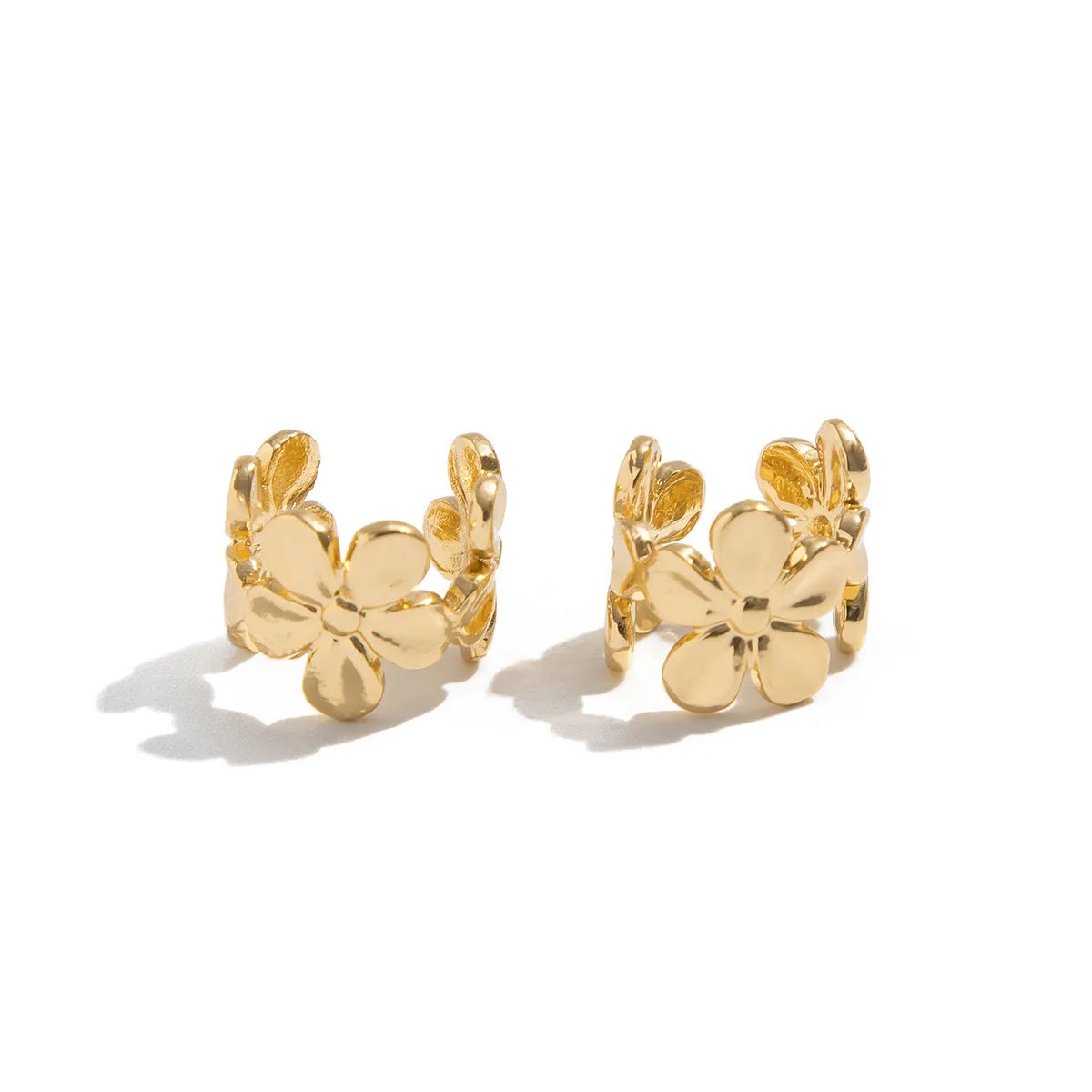 Women's gold tone starfish and scallop eardrop earrings with ins style beach design