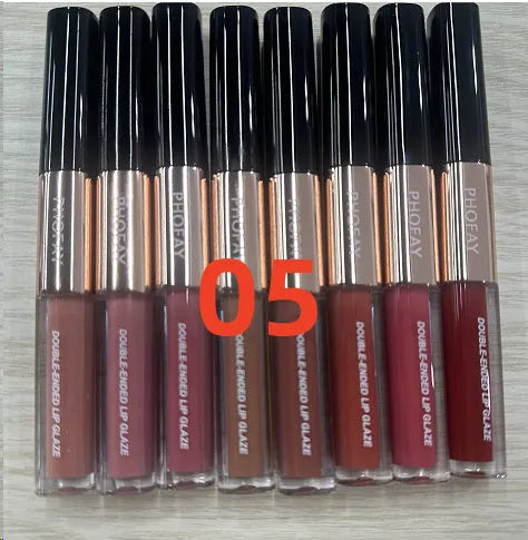 C-L021 double-head non-stick cup lip gloss brush with long handle and two applicator tips.