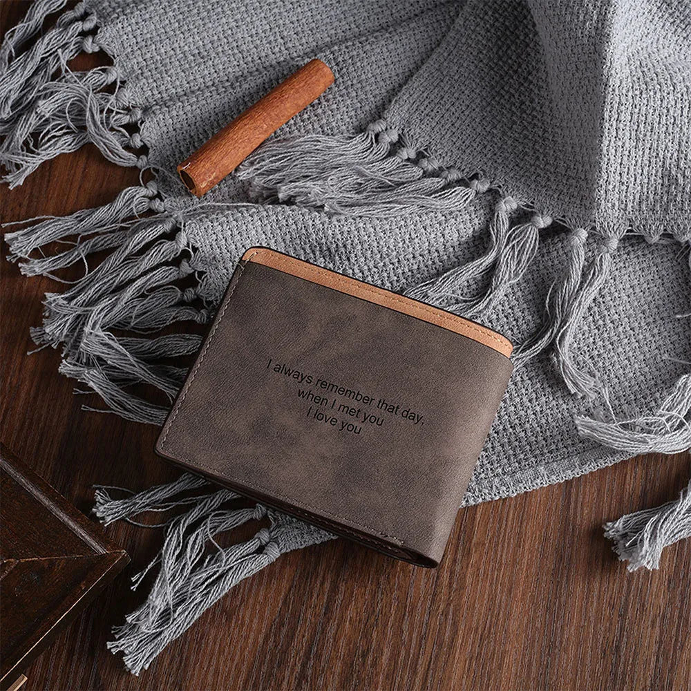 Engraved horizontal short wallet in coffee PU leather showing custom text, measuring 120x99x25mm