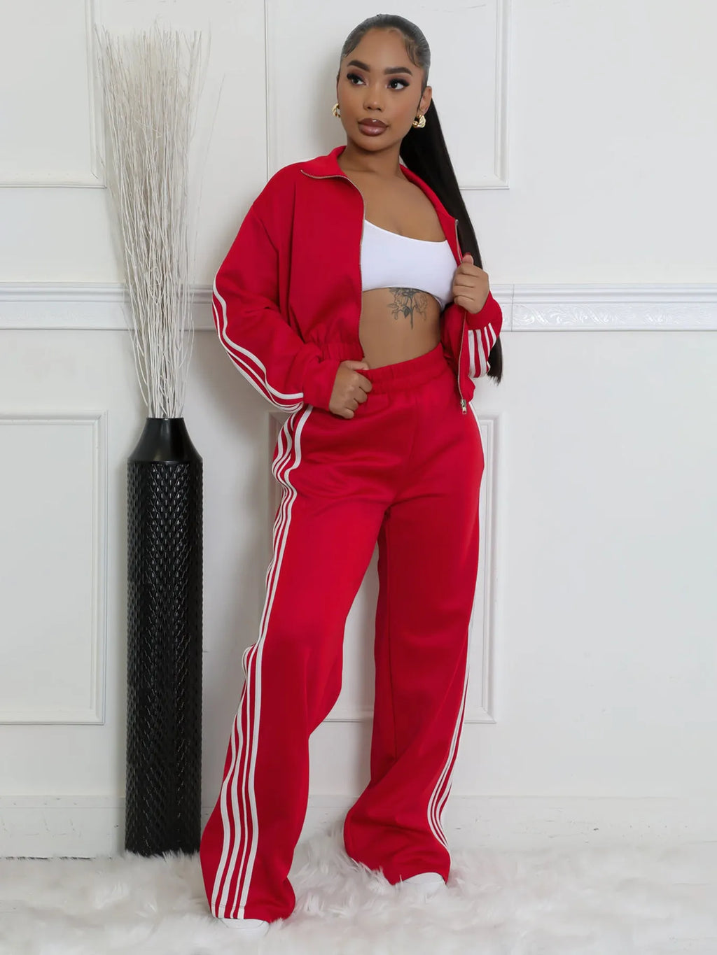Striped street style two-piece outfit set in polyester fabric with contrast colour elements