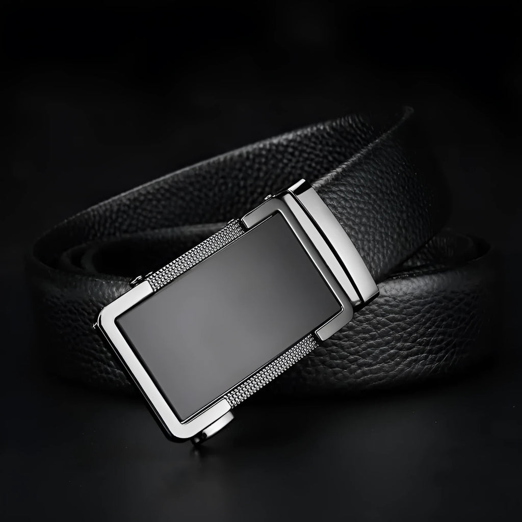 Men's leather belt with automatic buckle in gun black colour showing alloy buckle detail