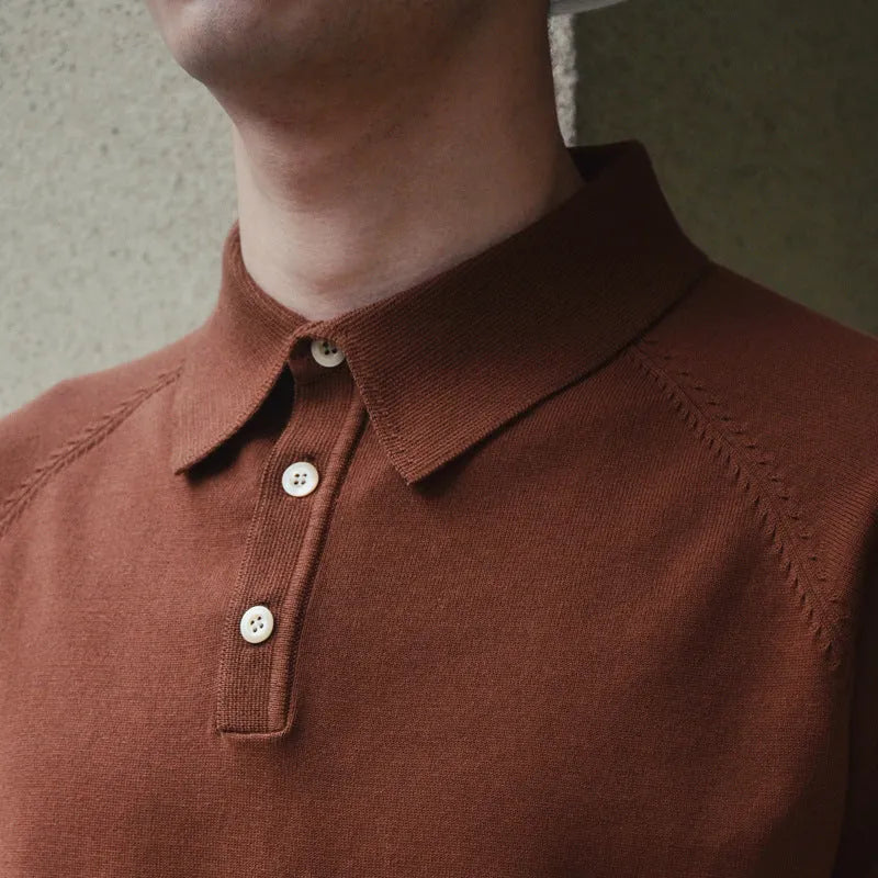 Men's retro slim-fit short-sleeved cotton T-shirt in a solid dark brown colour.