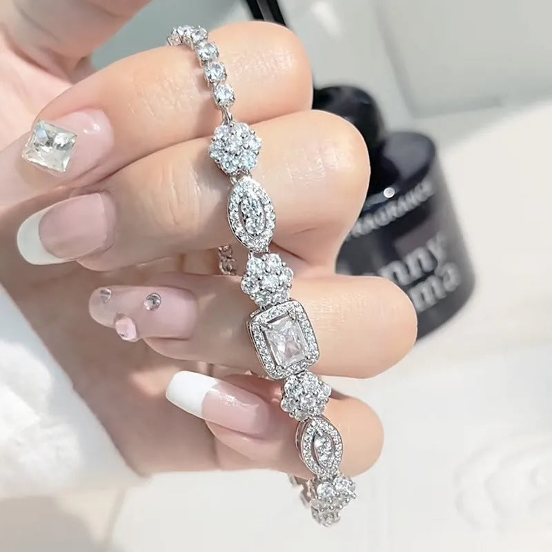 Women's geometric bracelet with zircon stones and sterling silver plating on white gold finish