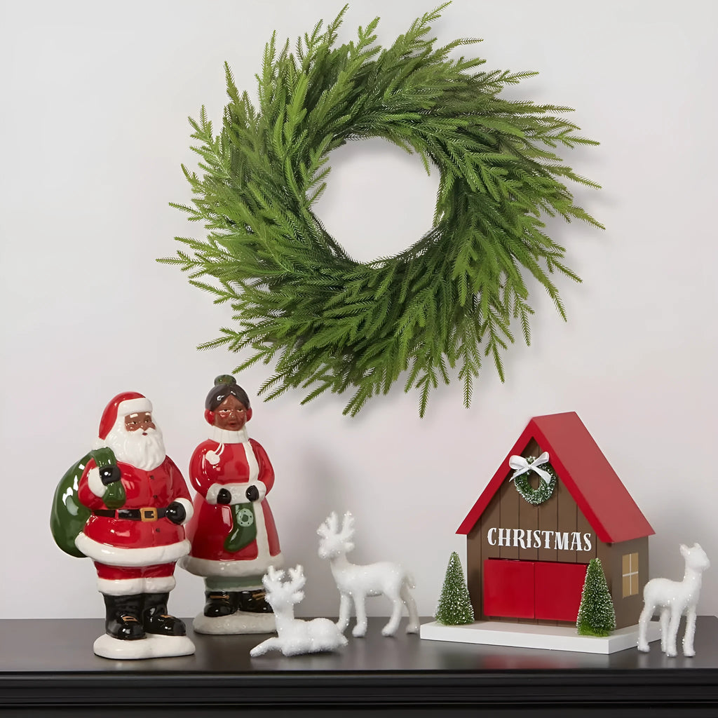 PE plastic American country style garland for front doors, 60cm long with plastic foliage