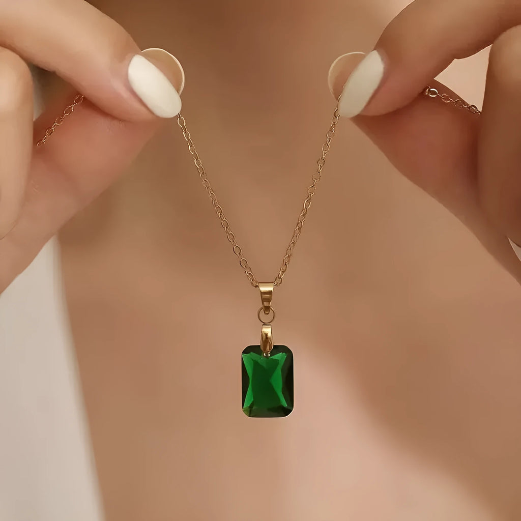 Copper geometric necklace with rectangular pendant on O-ring chain in green colour