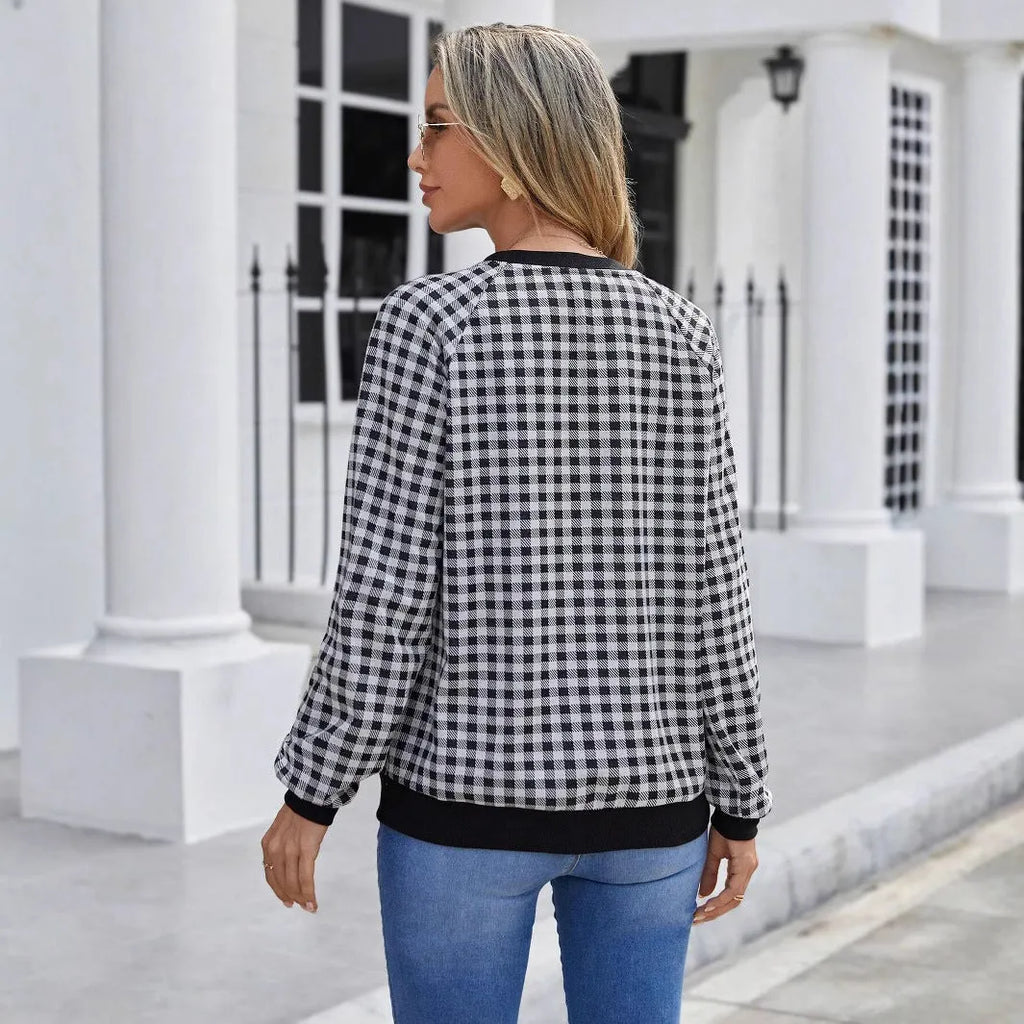 Black Japanese plaid pullover long sleeve sweater with printed pattern
