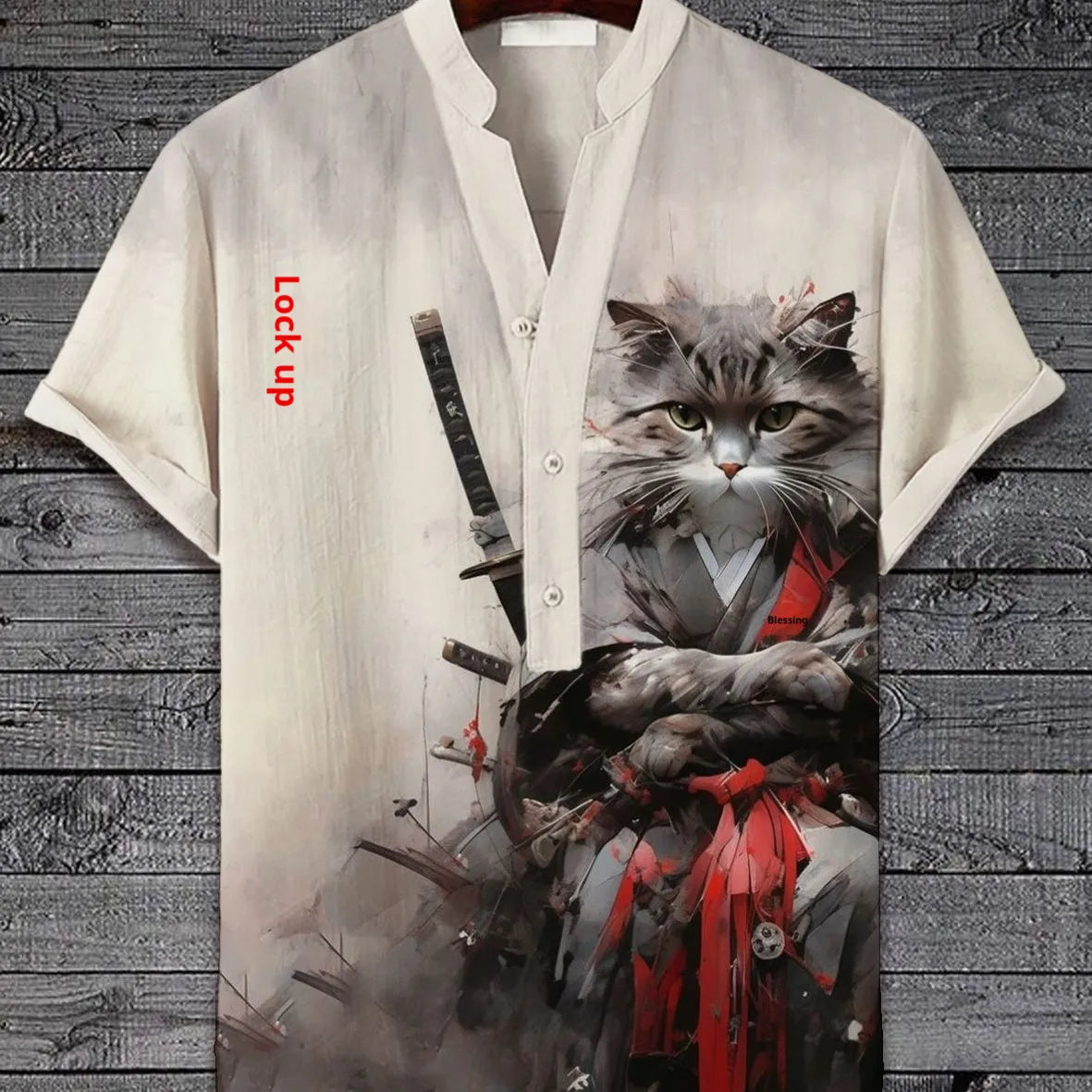 Short sleeve t-shirt featuring 3D digital animal print design in polyester fabric