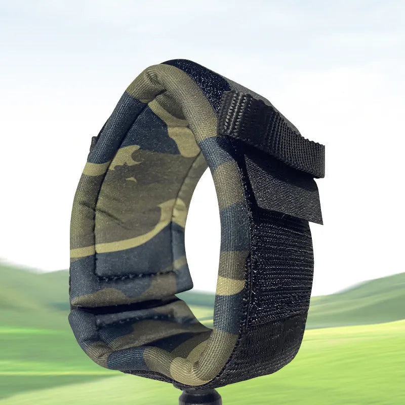High elastic surfboard hand holding rope made of pulp rope for secure board carrying.