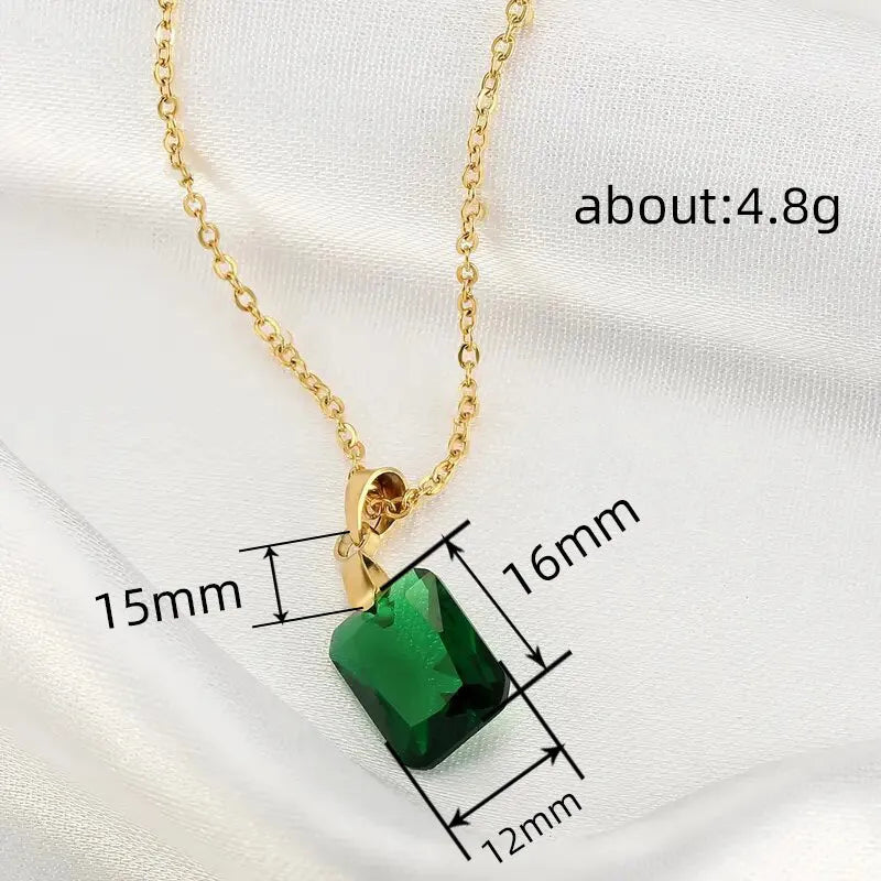 Copper geometric necklace with rectangular pendant on O-ring chain in green colour