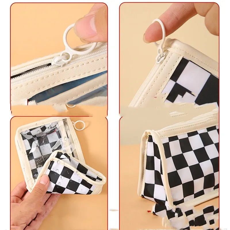 PVC transparent pencil case with chessboard pattern showing pens inside, dimensions 21.5 x 8 x 11.5 cm