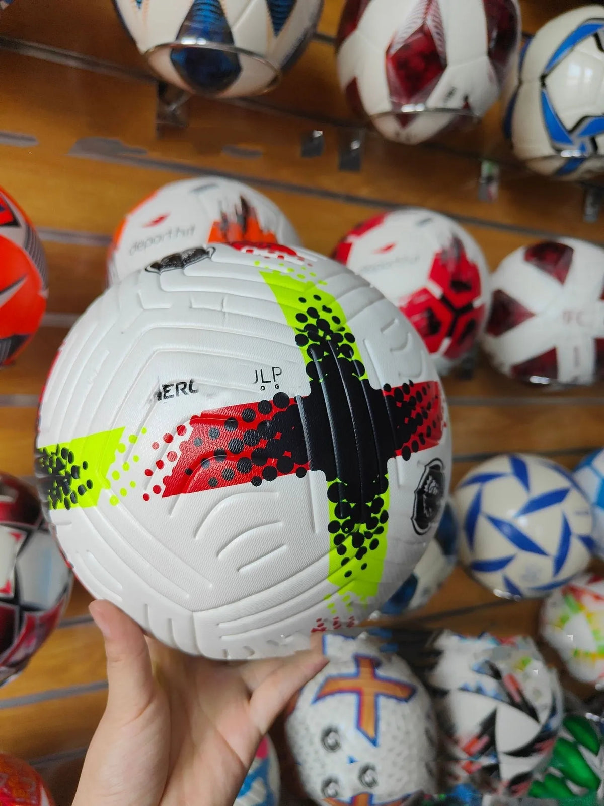 Fluorescent green Size 5 PU football for training and matches on grass