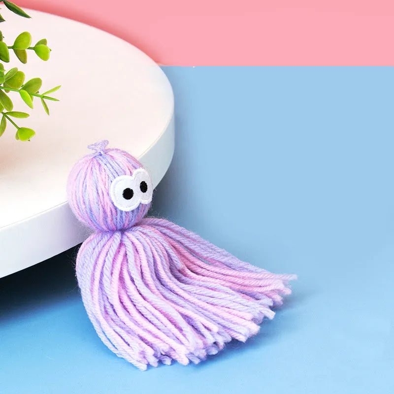 Interactive cat toy with wool ball, bite-resistant ball, and teaser stick measuring 10cm by 13cm