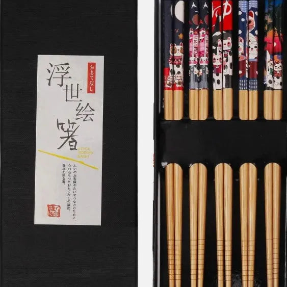 Japanese pattern bamboo chopsticks set with five pairs in gift box packaging