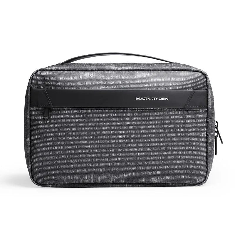 20L portable toiletries storage bag with dry-wet separation compartments in Oxford cloth construction