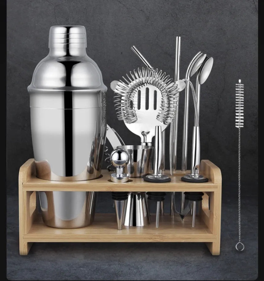 23-piece stainless steel cocktail set with European style design including shaker, strainer, and bar tools