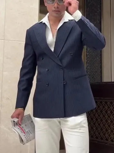 Men's striped double breasted blazer jacket in regular fit polyester fabric