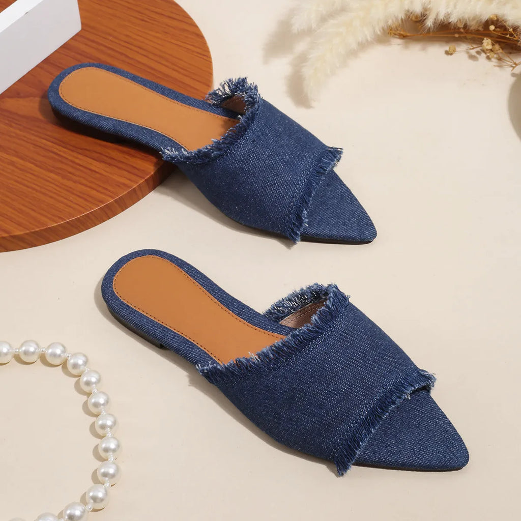 Women's denim slippers with tassel decoration in apricot colour