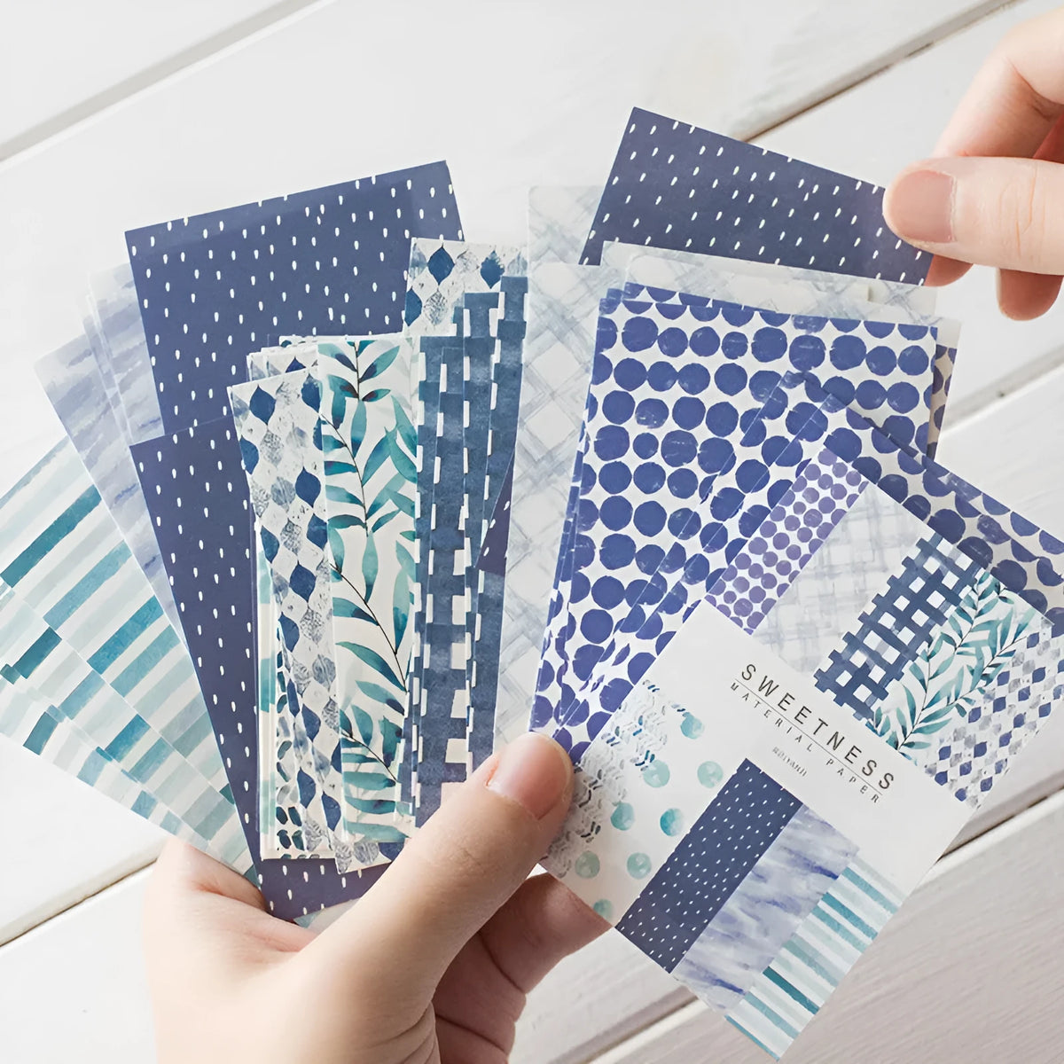 Retro collage material note paper in dessert colours measuring 56mm by 83mm