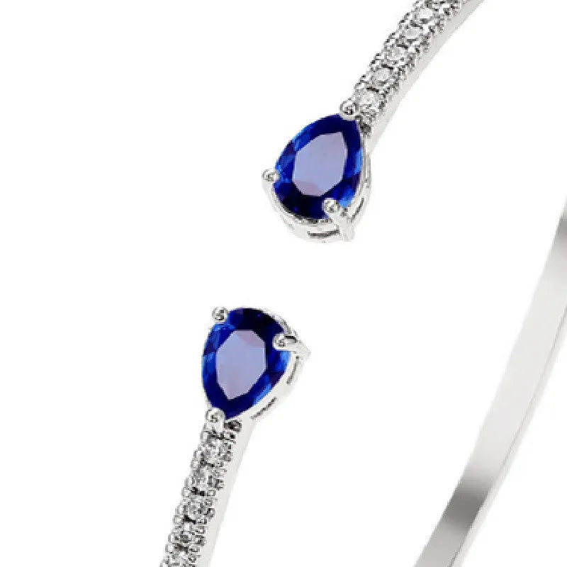 Copper bracelet with inlaid zircon decoration in simple style, white and blue colour options